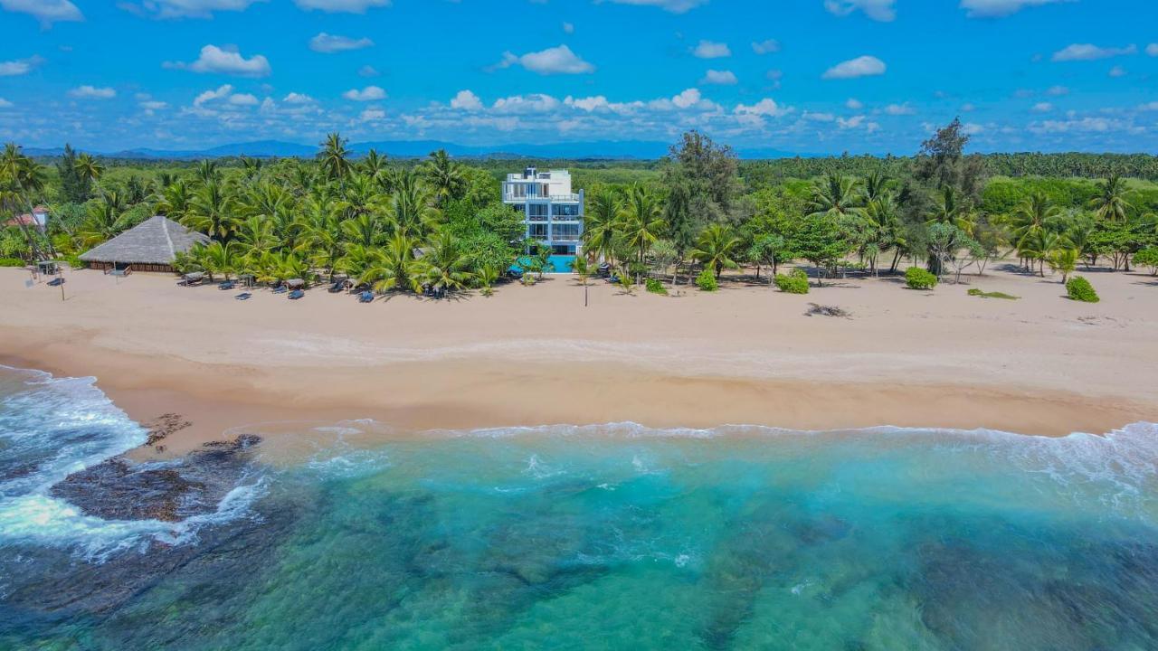 Marakolliya Beach Resort Tangalle Buitenkant foto